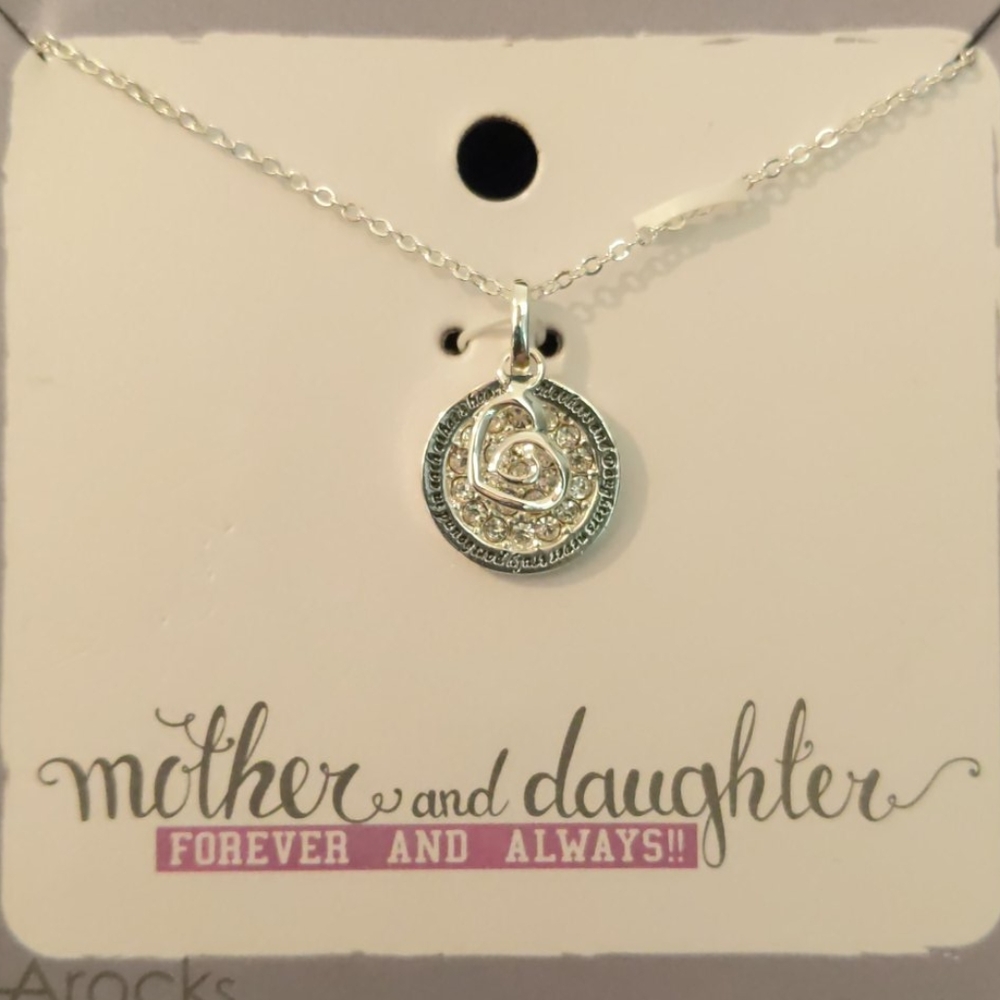 NWOTecklace silver plated